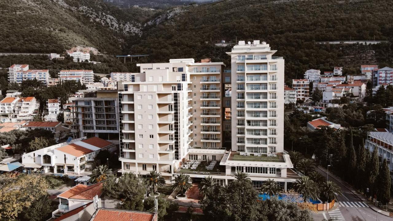 Hotel Ami Budva Petrovac Exterior foto